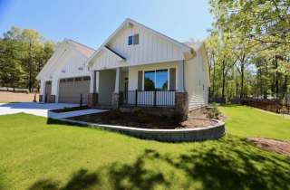 105 Devon Circle , Aberdeen NC 28315 (SOLD)